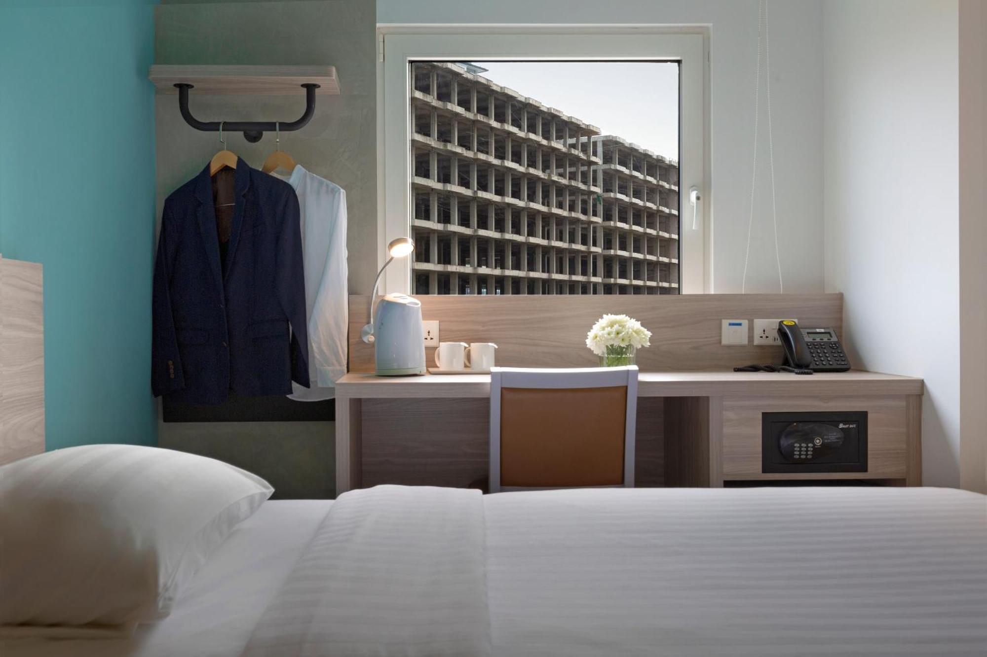 Ibis Budget Phnom Penh Riverside Dış mekan fotoğraf